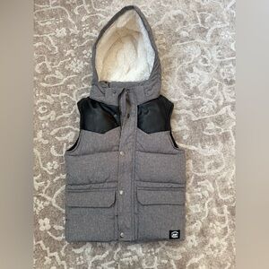 Boys H&M Vest Size 6x/7 NWT